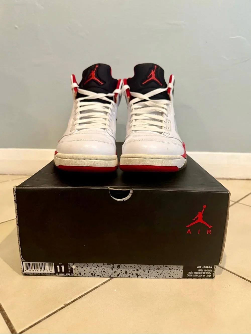 Air Jordan 5 Retro 'Fire Red' - 11 Mens